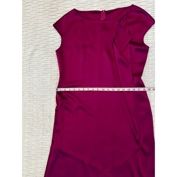 St John Liquid Satin Cap Sleeve Cocktail Dress Boysenberry 10 - Picture 9 of 10